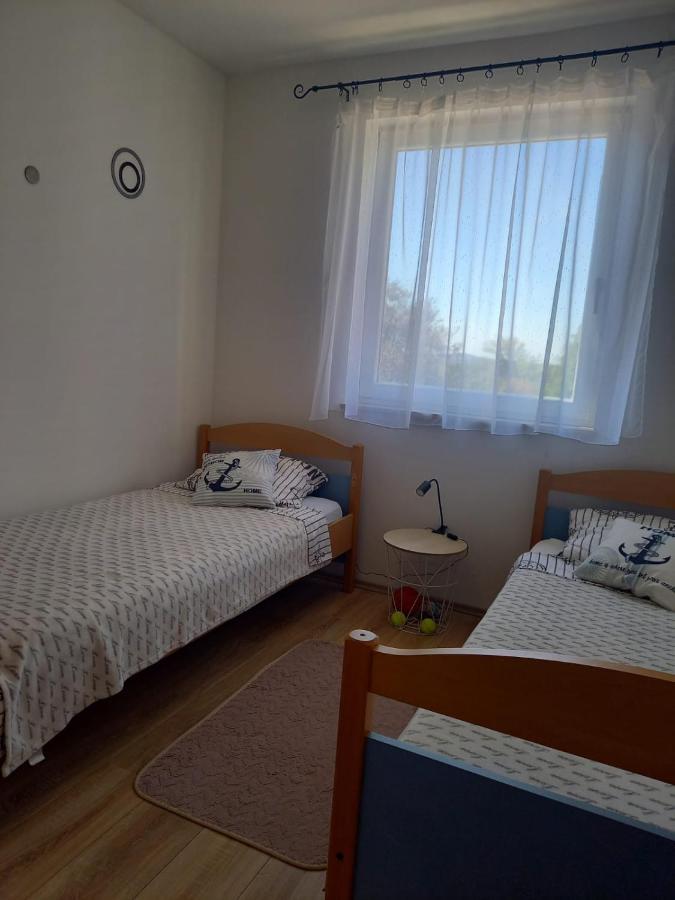 Leggiero Villa Benkovac Luaran gambar