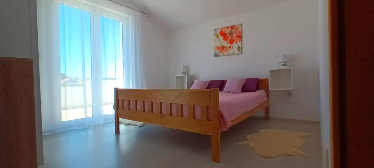 Leggiero Villa Benkovac Luaran gambar